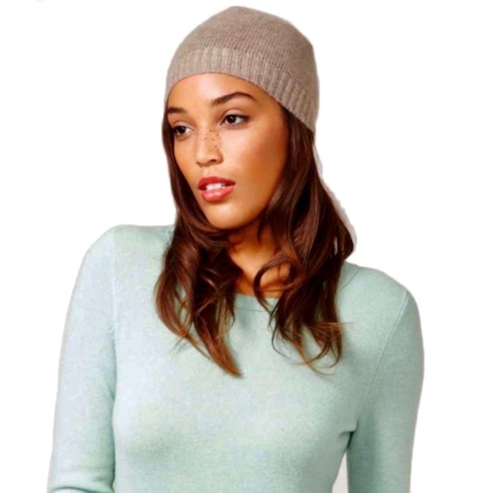 Portolano 🆕 | 🍁 Fitted Knit Beanie in Nile Brown. 100% Cashmere.